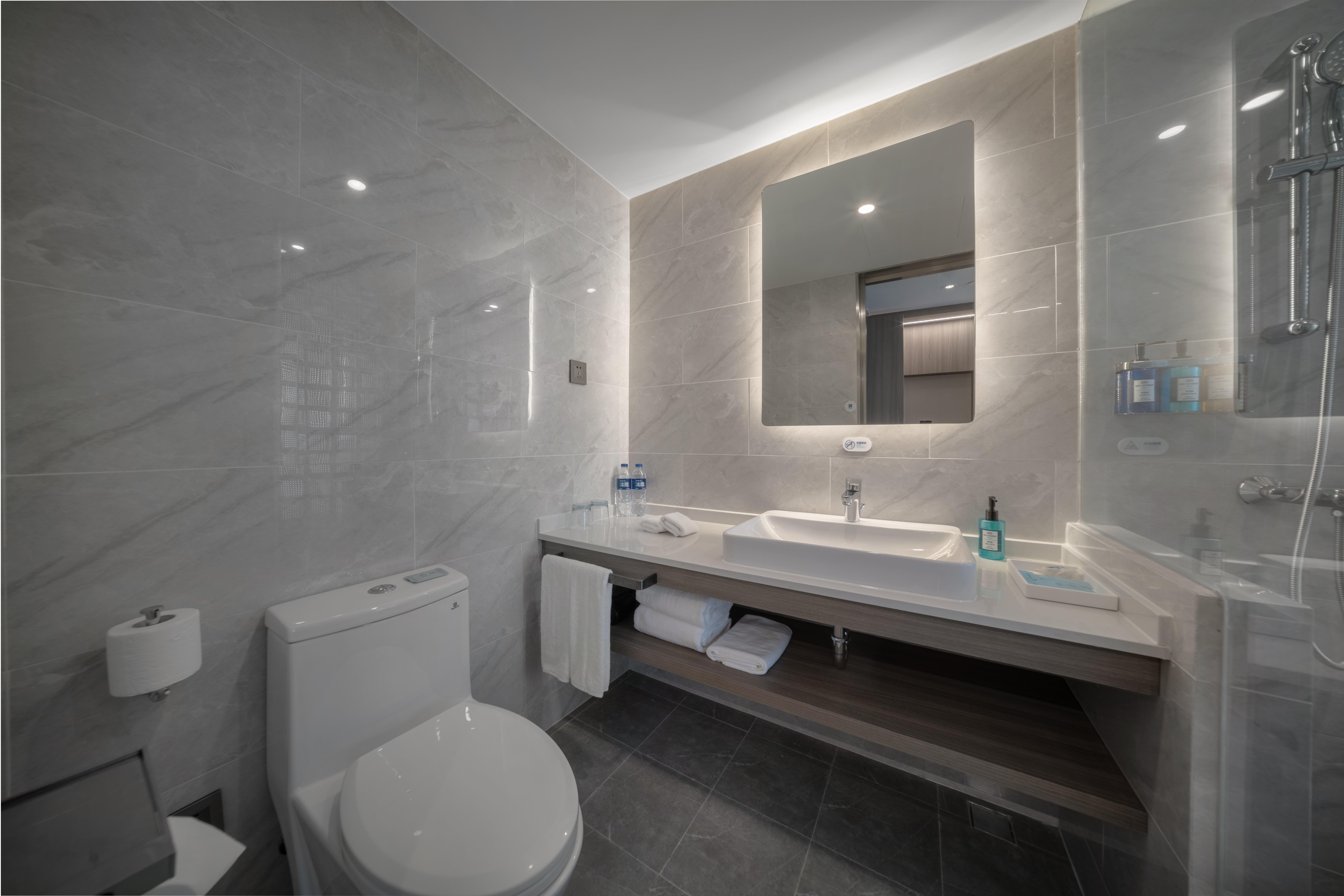 Holiday Inn Express Shanghai Jinqiao Central By Ihg Zewnętrze zdjęcie