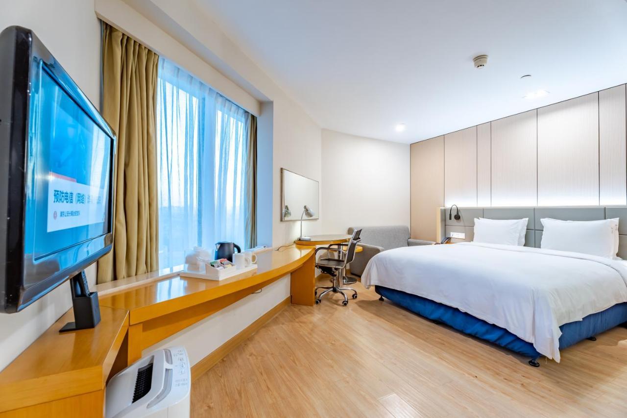 Holiday Inn Express Shanghai Jinqiao Central By Ihg Zewnętrze zdjęcie